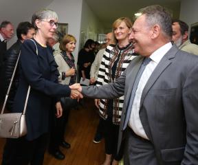 OTVORITEV RAZSTAVE SLIK LOJZETA PERKA 07 FOTO LJUBO VUKELIČ